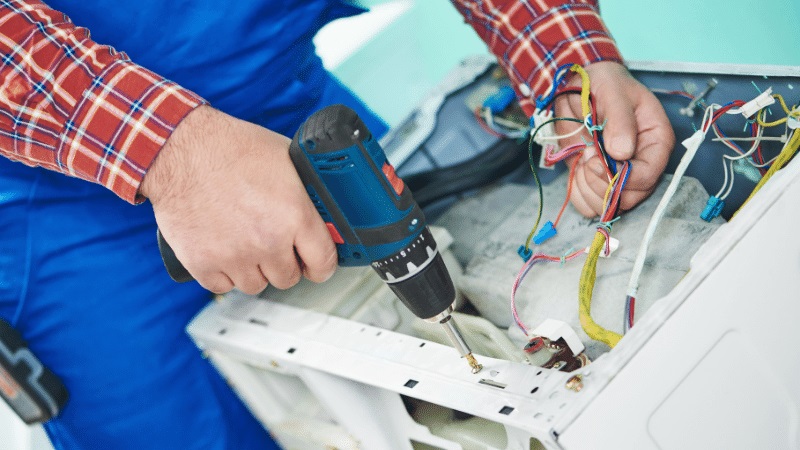 Büyükçekmece Mdv Mdv çamaşır makinesi kart tamiri – Su almama arızası orijinal parça ile giderildi. - Teknik servis örneği
